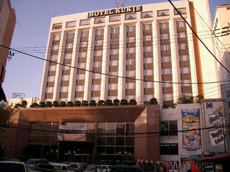 Hotel Kukje Busan Extérieur photo